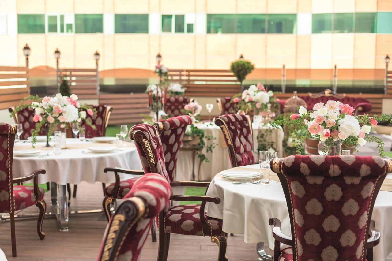 Ark Palace Hotel & Spa Odessa Exterior foto